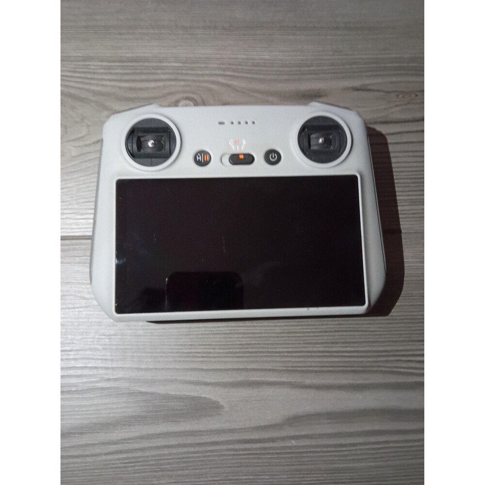 DJI RC Remote Controller with 5.5" HD Screen - Like New